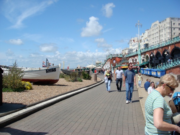 The promenade as public space.